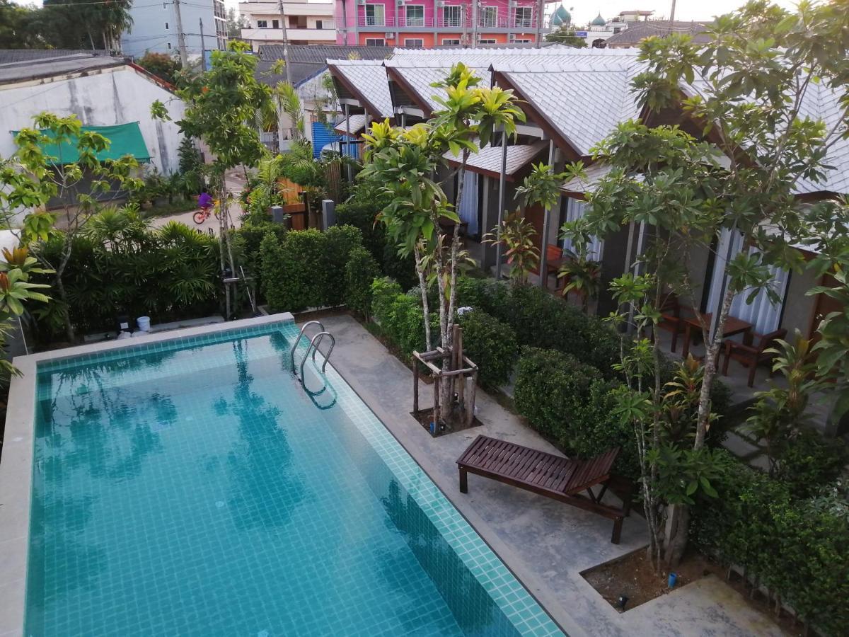 Jr Place Klong Muang Beach Luaran gambar